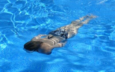 Balancing Chlorine Levels for Clear Pool Water