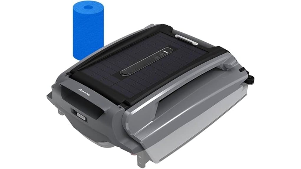 solar robotic pool skimmer